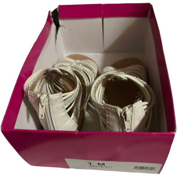 Olive & Edie Remie White Gladiator Strappy Zip Sandals Big Girl Size 1 Youth New - Picture 14 of 16
